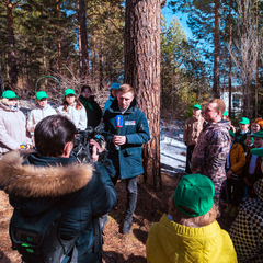 Мастер-класс для юных лесников провели специалисты министерства лесного комплекса Иркутской области.